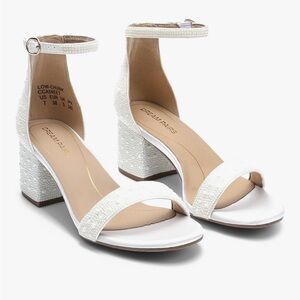 Dream Pairs Elegant White Ankle Strap Heels